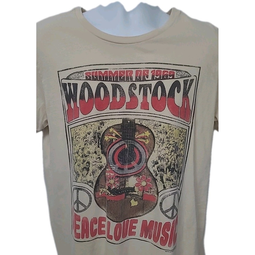 Woodstock Shirt 2018 Mens L Short Sleeve Crew Neck Peace Love Music